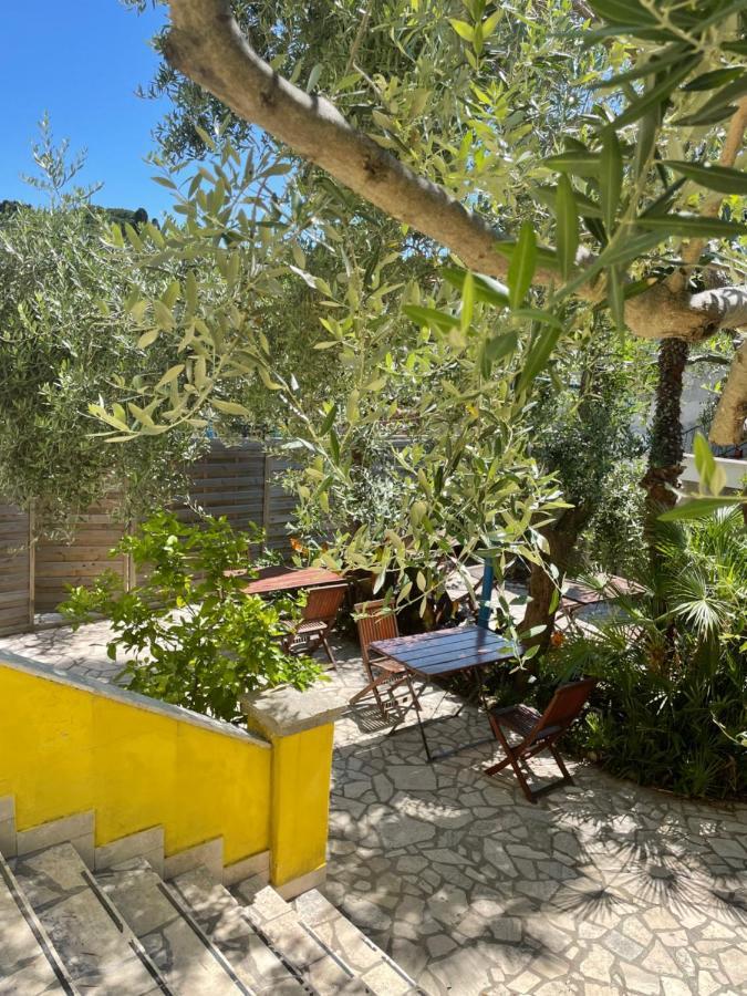 Pjacal Hotell Veli Lošinj Eksteriør bilde