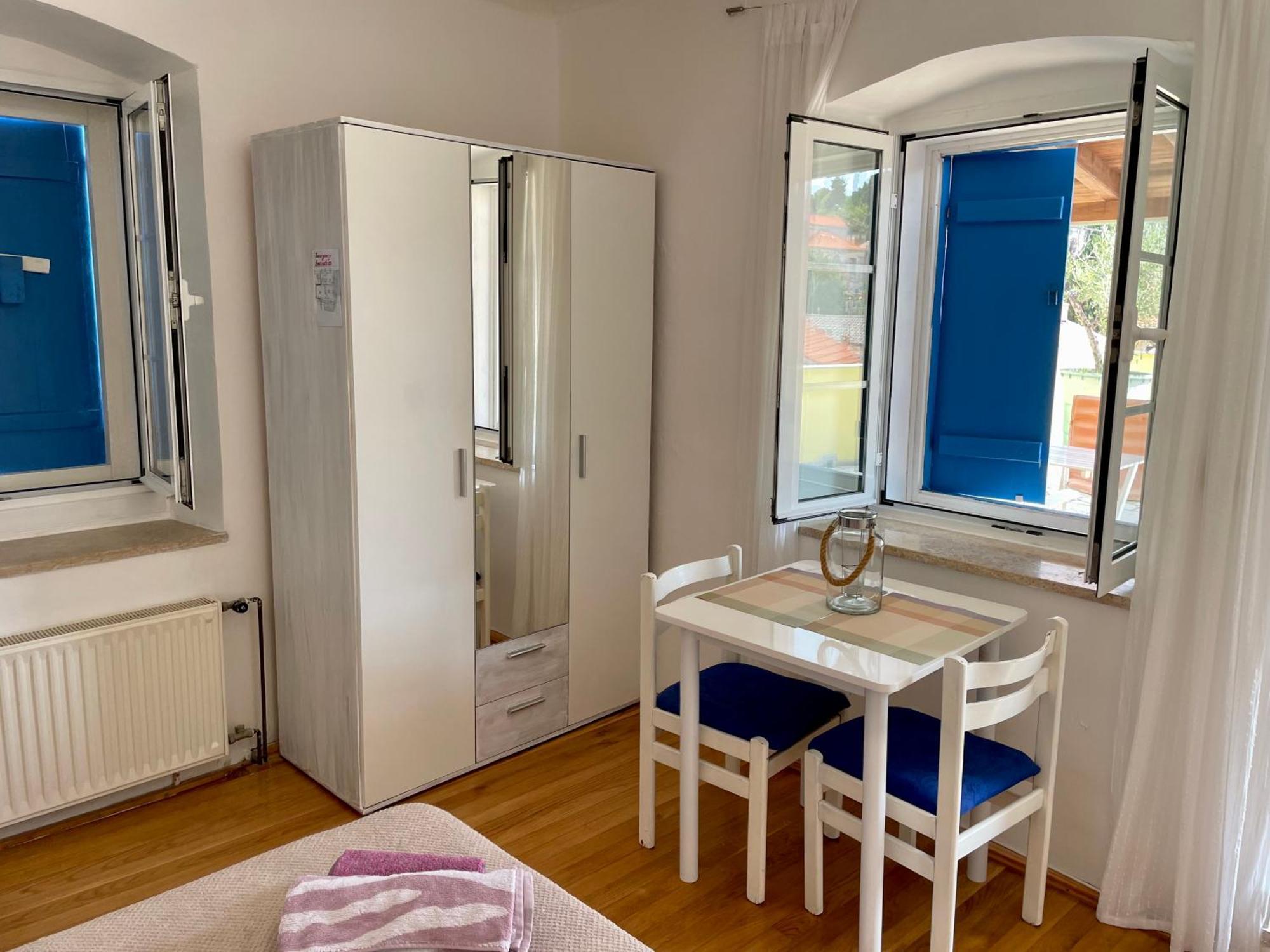 Pjacal Hotell Veli Lošinj Eksteriør bilde