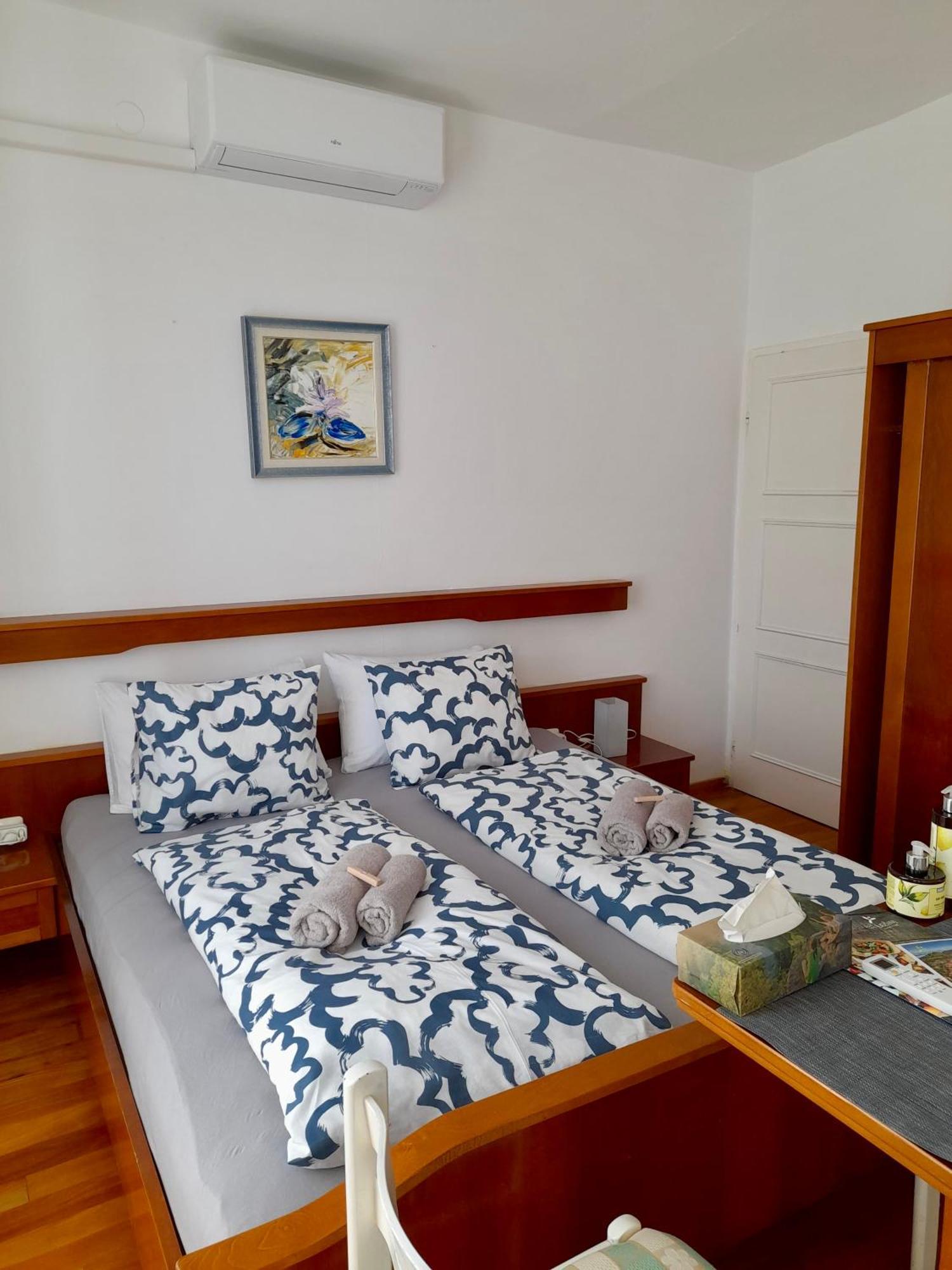 Pjacal Hotell Veli Lošinj Eksteriør bilde